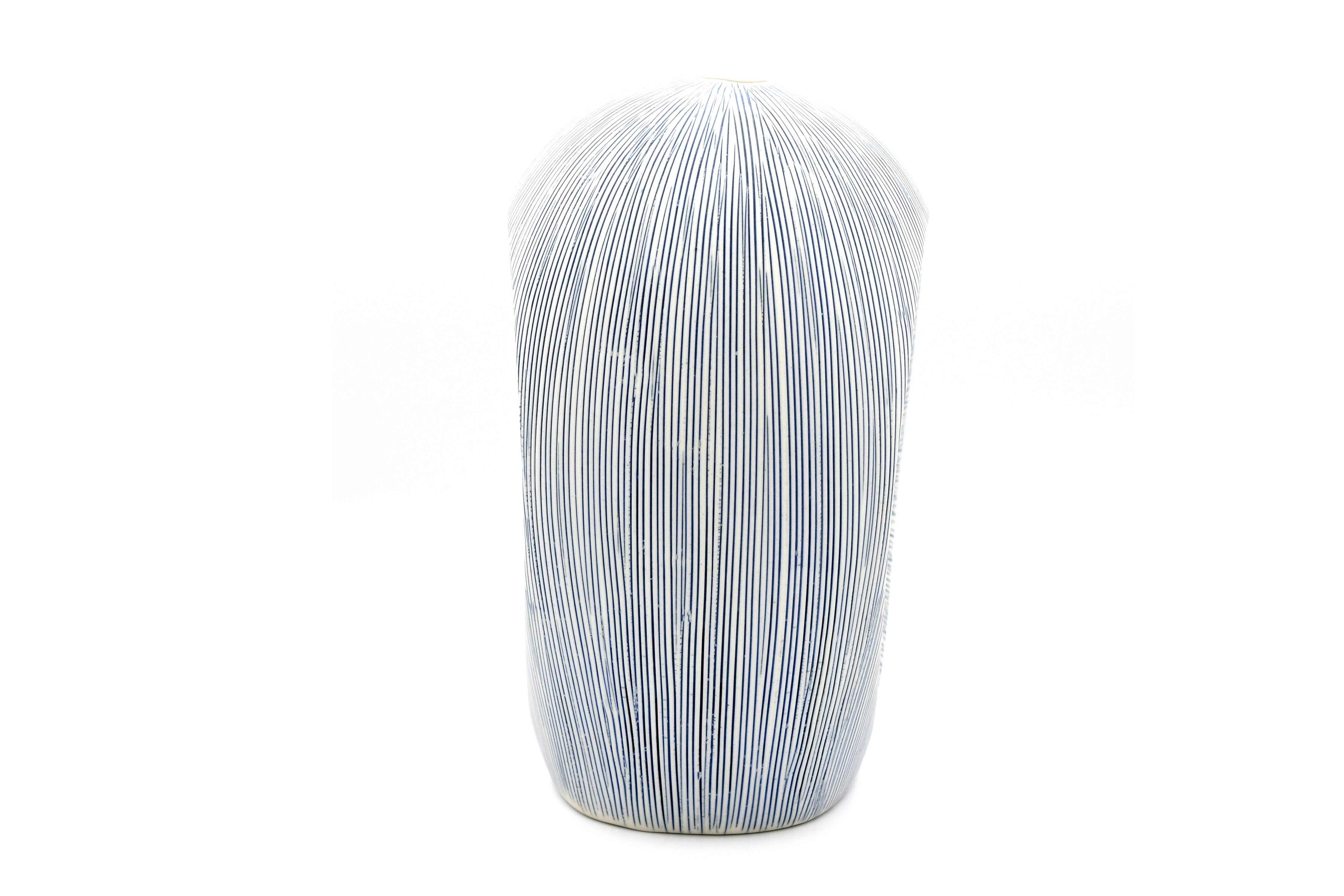 Artura Handcrafted Porcelain Bud Vase