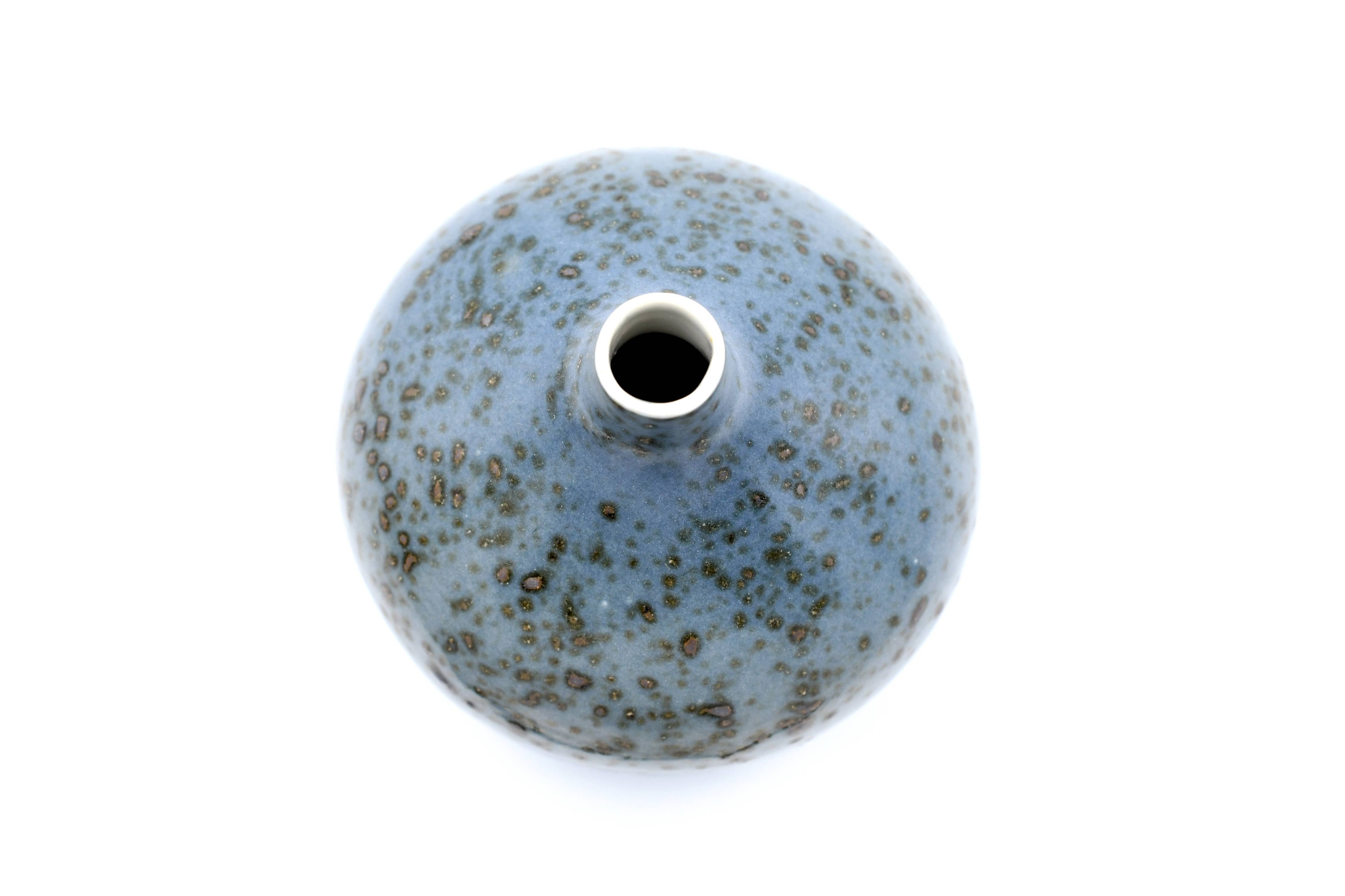 CONGO Duo Texture Handcrafted Porcelain Bud Vase