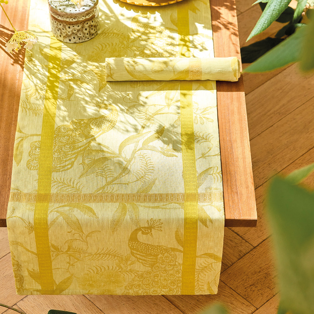 A L'Orangerie Yellow Linen