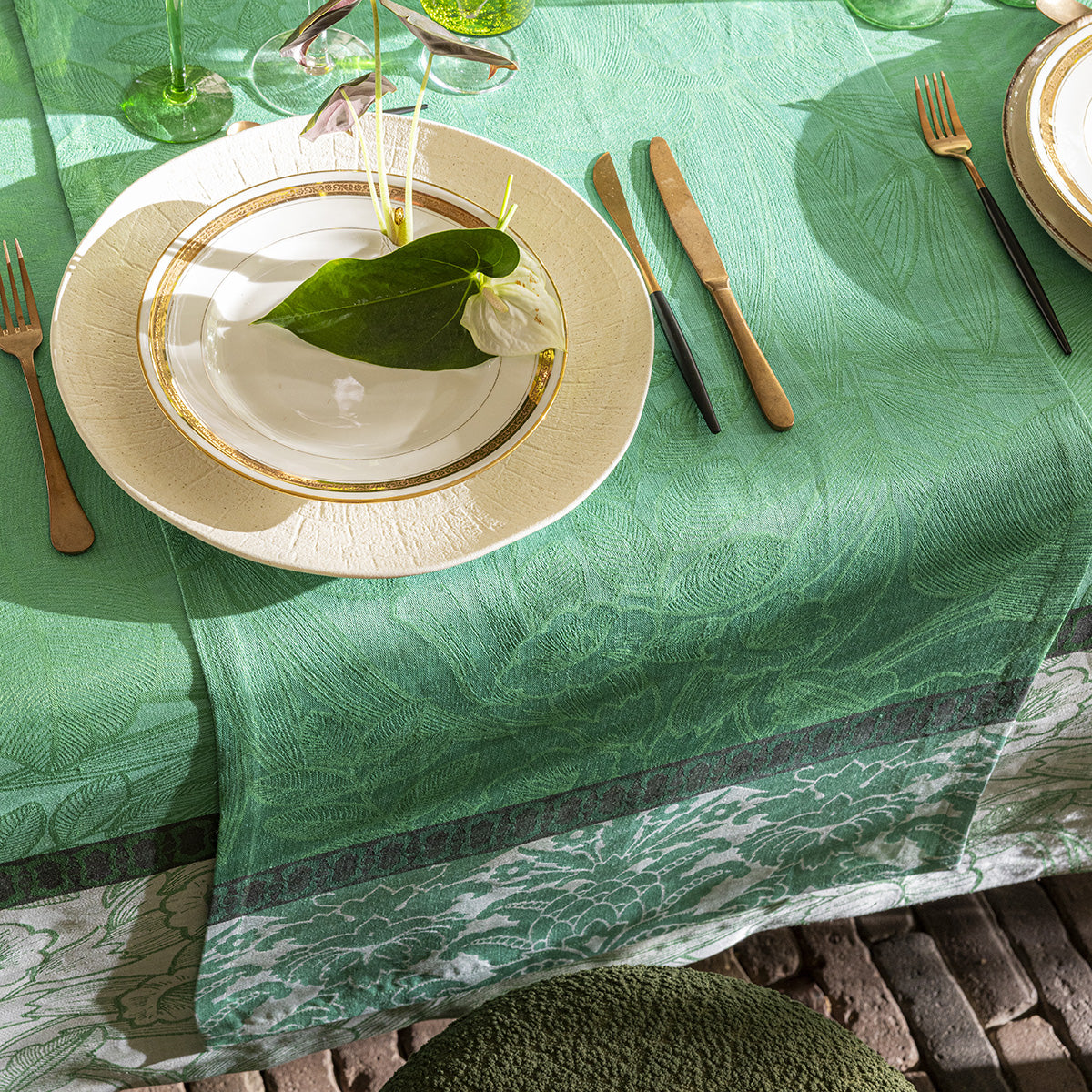 Escapade Tropical Green Linen