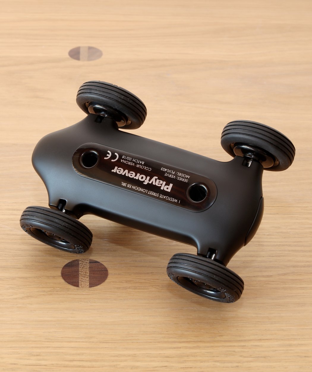 Loretino Black Race Car