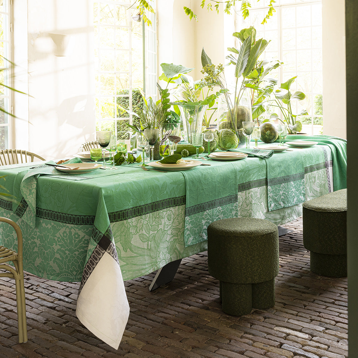 Escapade Tropical Green Linen