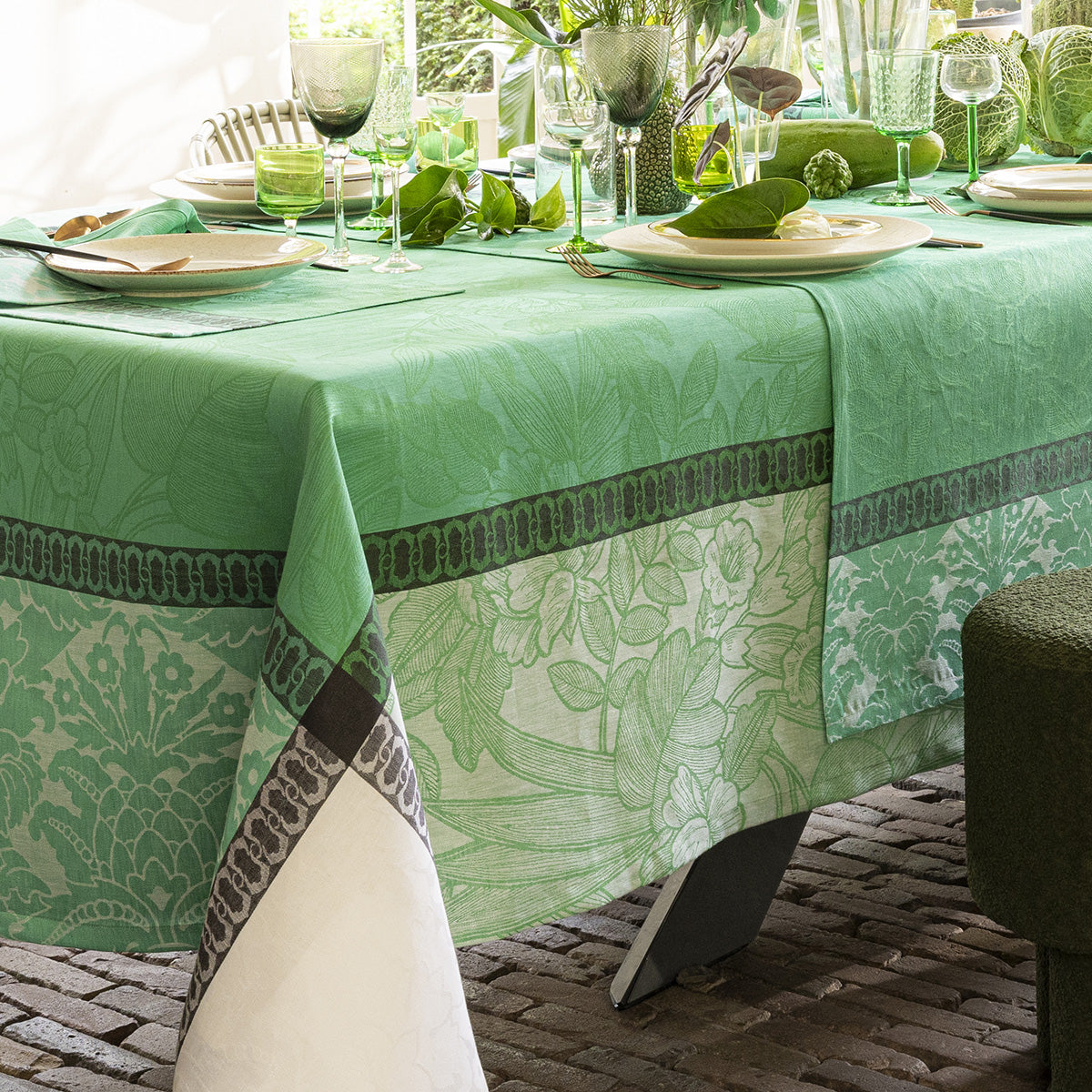 Escapade Tropical Green Linen